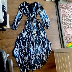 Bebe Blue & Black Animal Print Cut Out Maxi Dress w/ Built In Shorts US 2